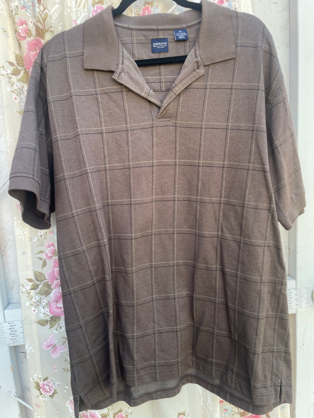 Arrow Men's Brown Windowpane Knit Polo